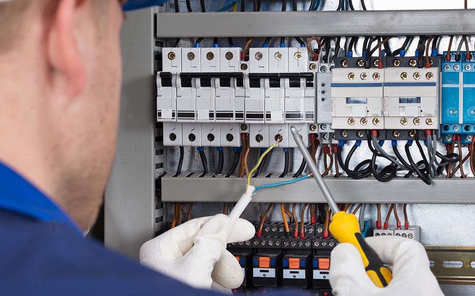 taux horaire électricien Évry-Grégy-sur-Yerre